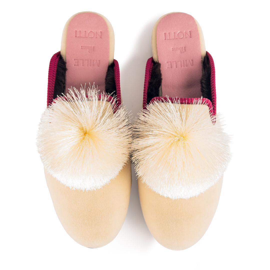Morning Pom Pom Slipper